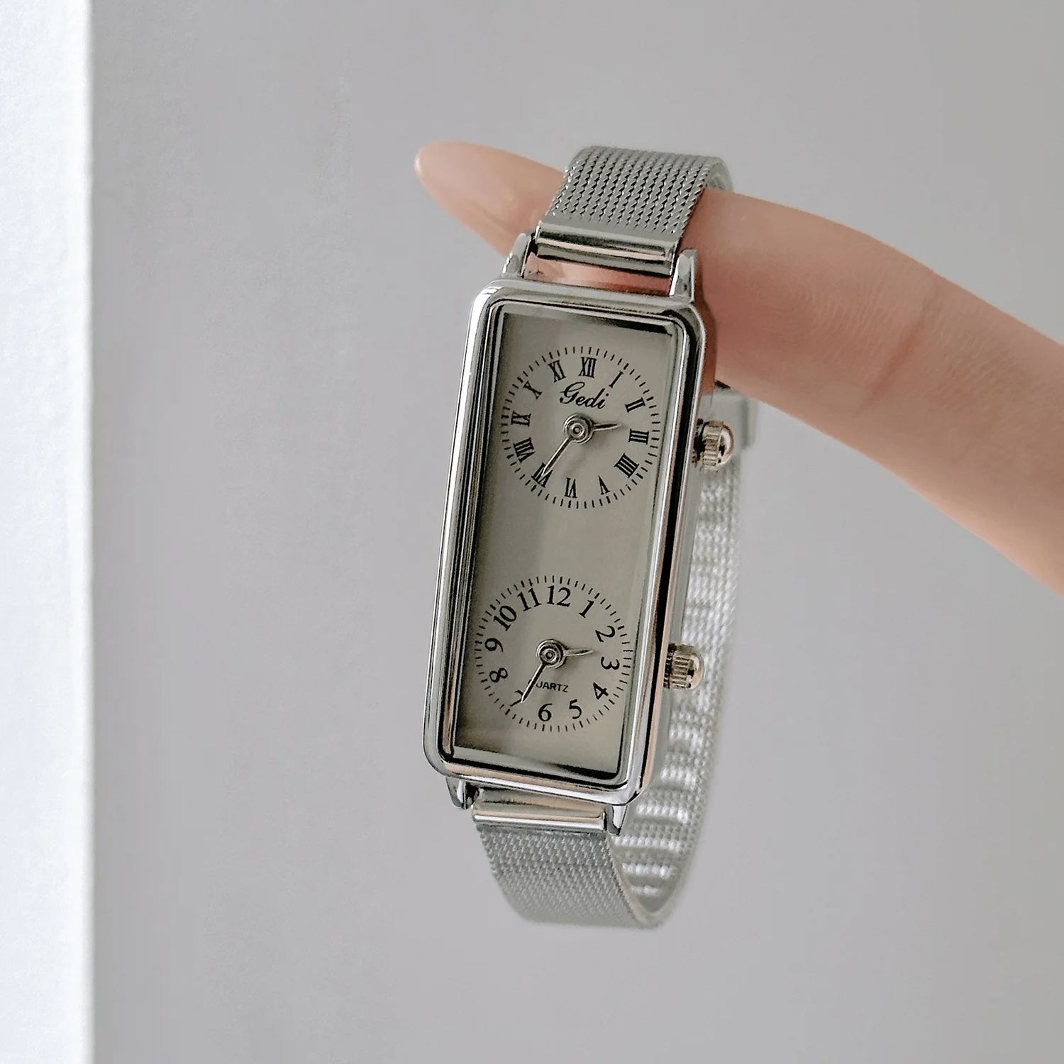 Luxury Watch Safe - GEDI mode créative montres pour femmes