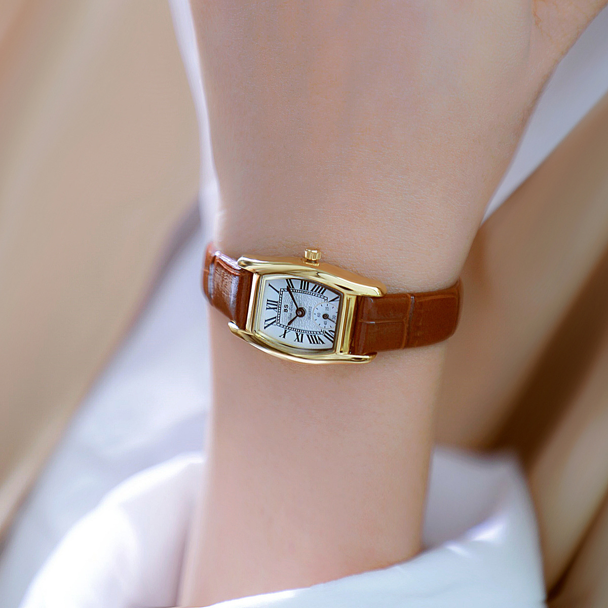 Montre pour femme BS, style ré - Luxury Watch Index avis et prix