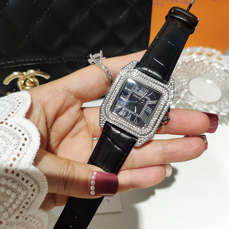 Montres à Quartz carrées en cr - Luxury Watch Index avis et prix