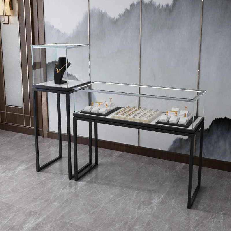 Vitrine de bijoux de luxe légè - Luxury Watch E Jewellery avis et prix
