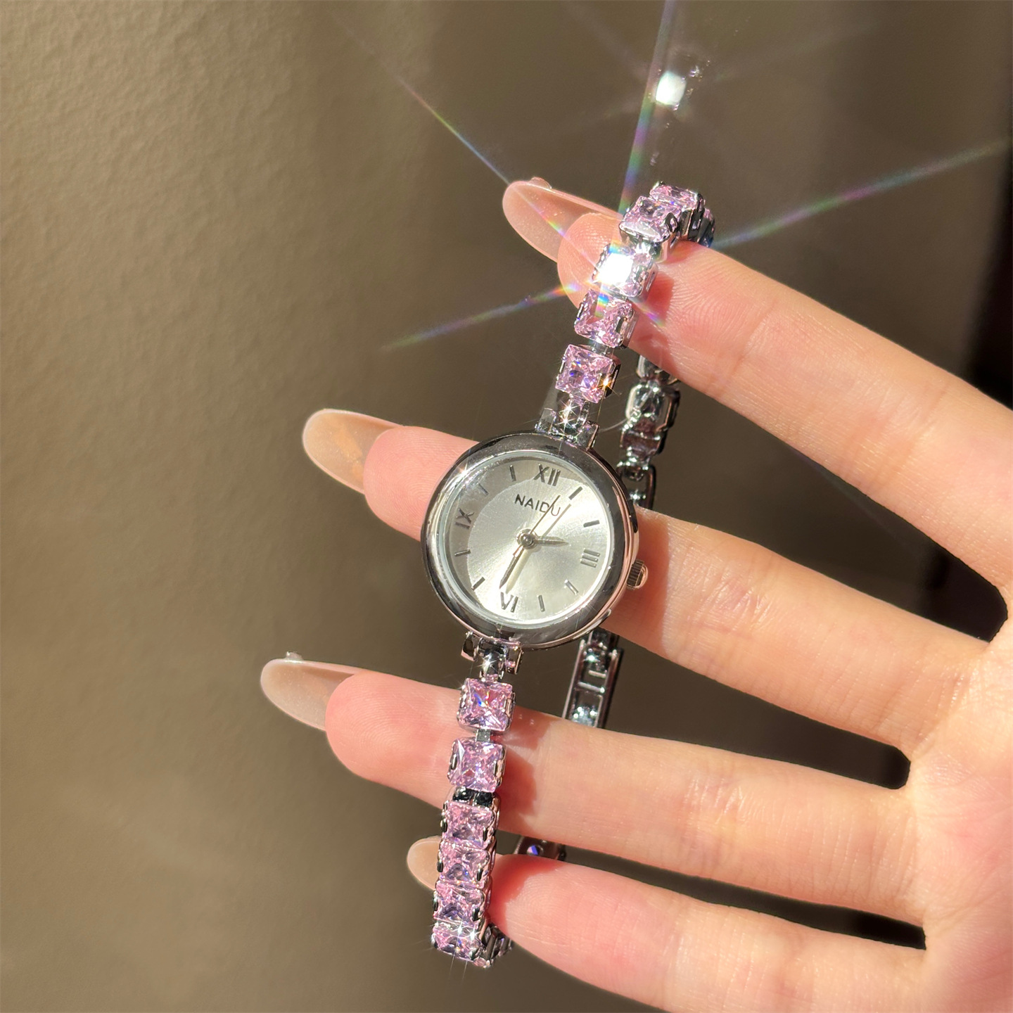 Nouvelle montre-bracelet incru - Luxury Watch Level avis et prix